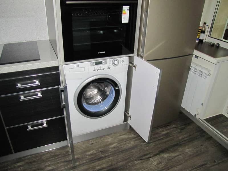 Установка встраиваемой стиральной машины